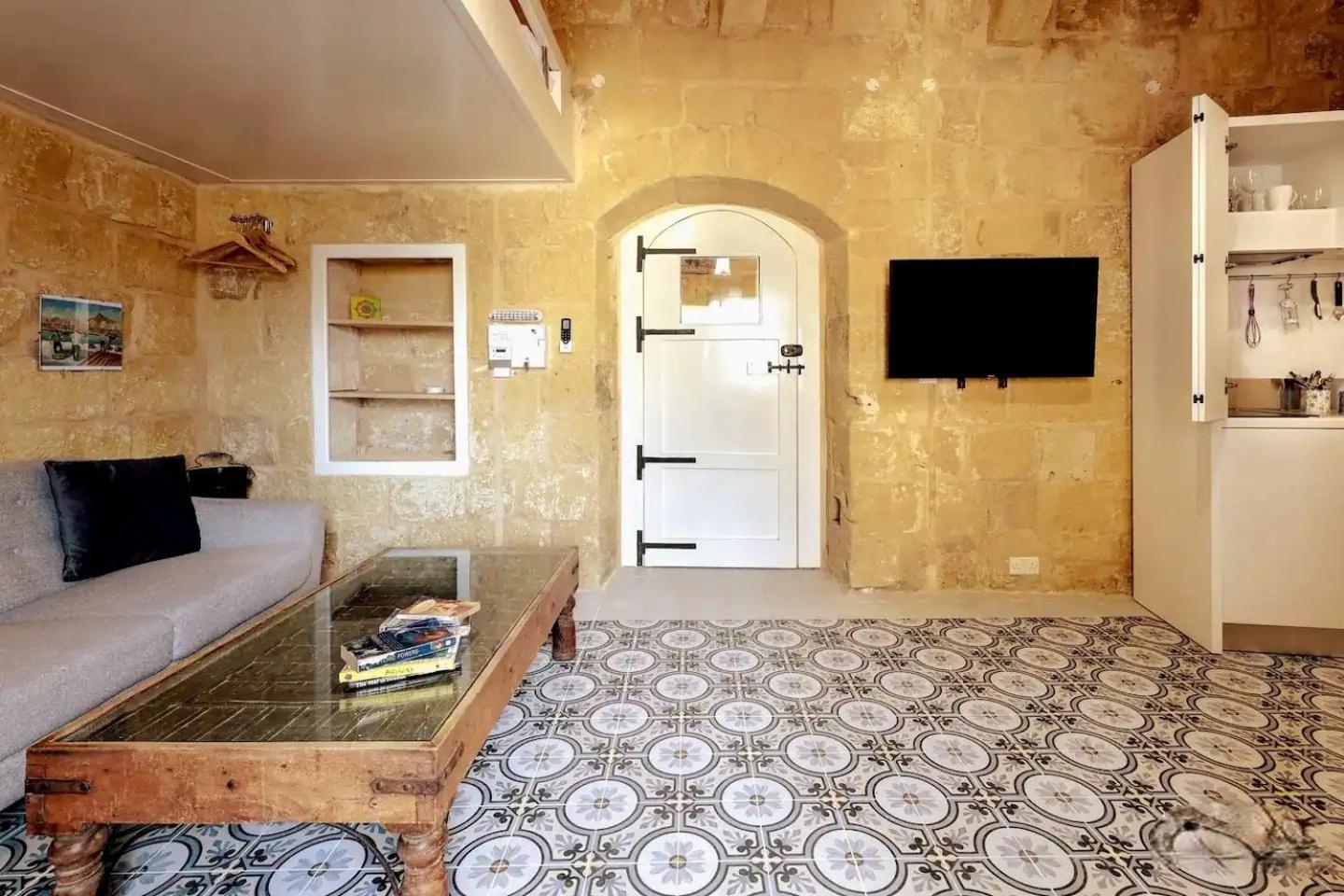Historic Hideaways - 900 Year Old Converted Studios Victoria Ngoại thất bức ảnh
