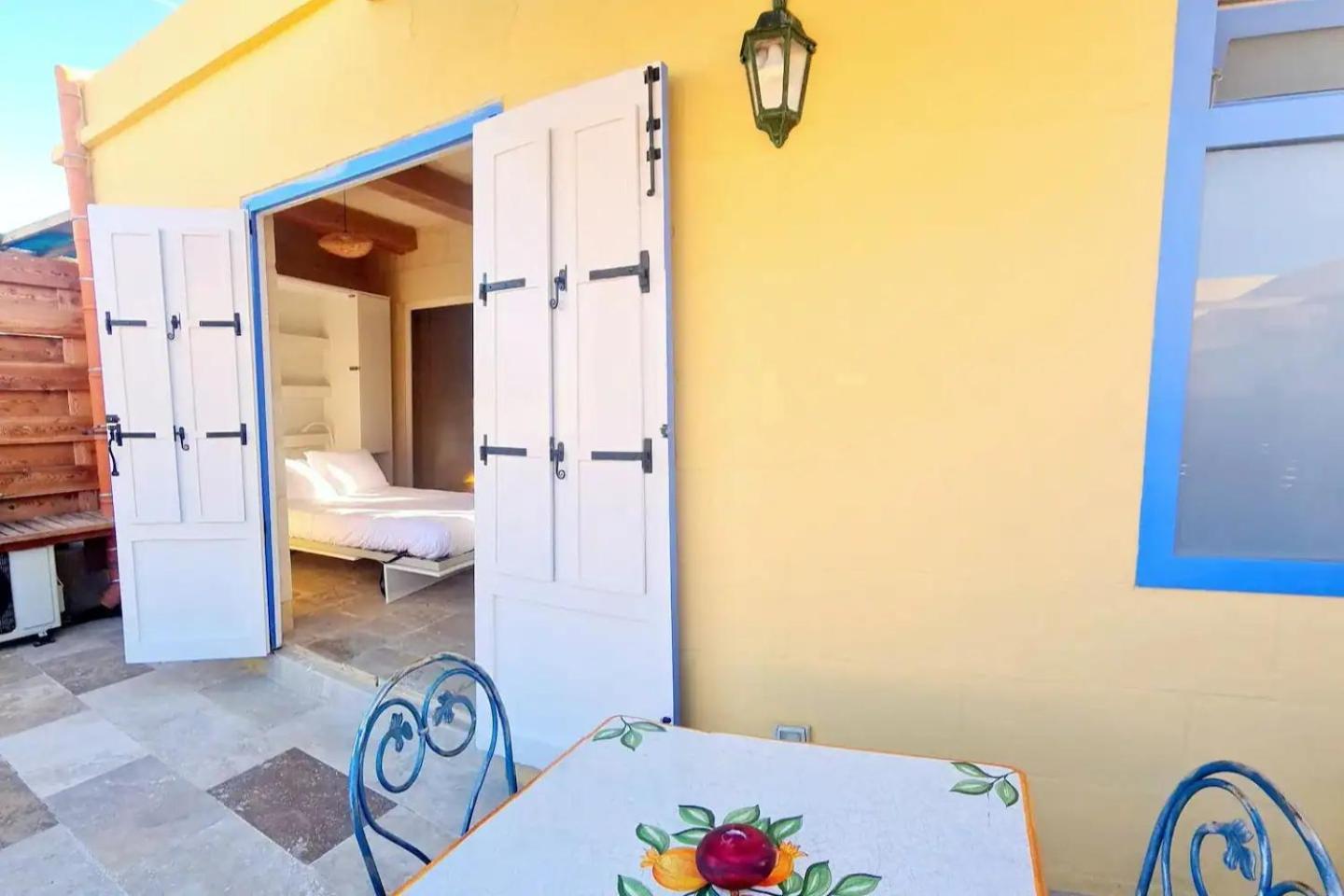 Historic Hideaways - 900 Year Old Converted Studios Victoria Ngoại thất bức ảnh