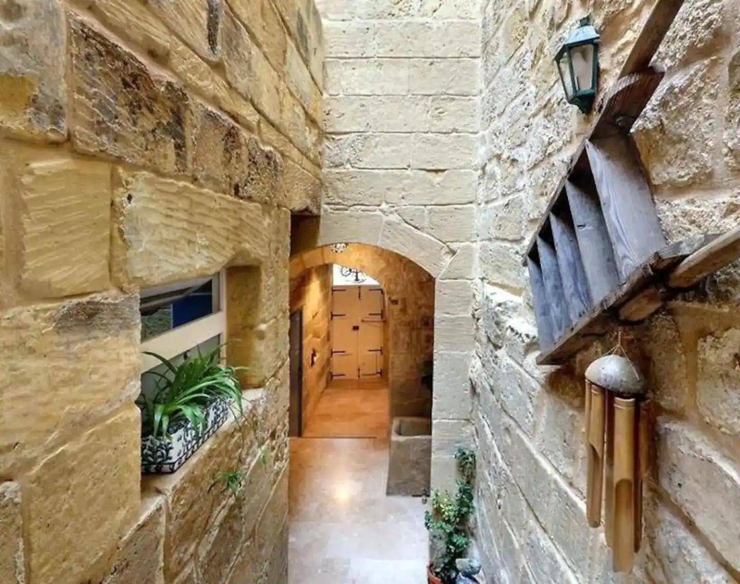 Historic Hideaways - 900 Year Old Converted Studios Victoria Ngoại thất bức ảnh