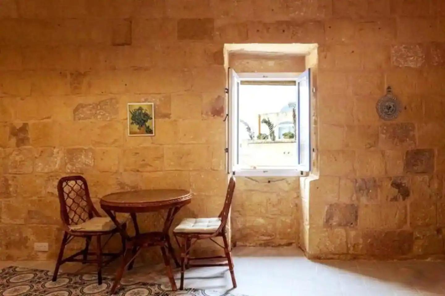 Historic Hideaways - 900 Year Old Converted Studios Victoria Ngoại thất bức ảnh