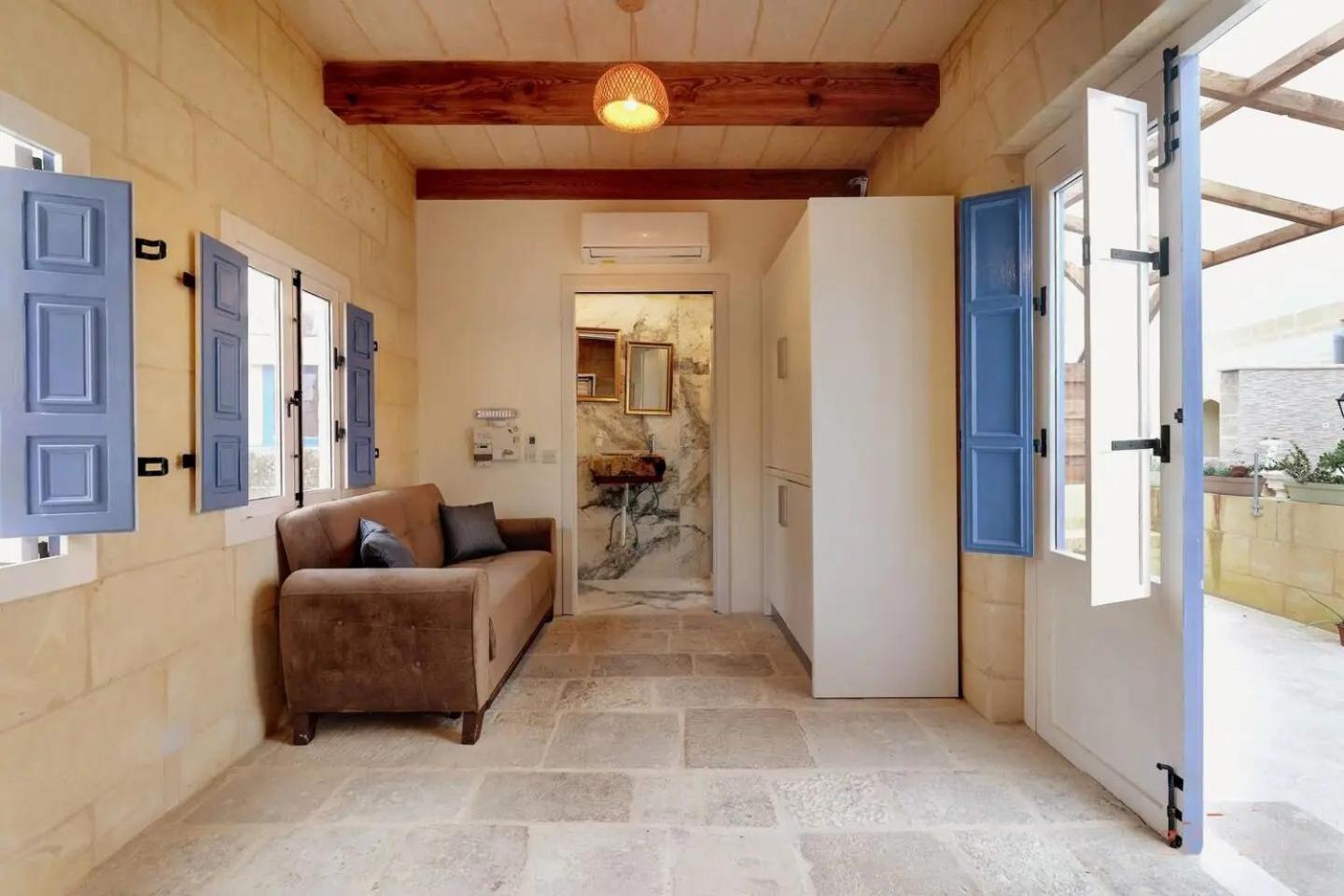 Historic Hideaways - 900 Year Old Converted Studios Victoria Ngoại thất bức ảnh