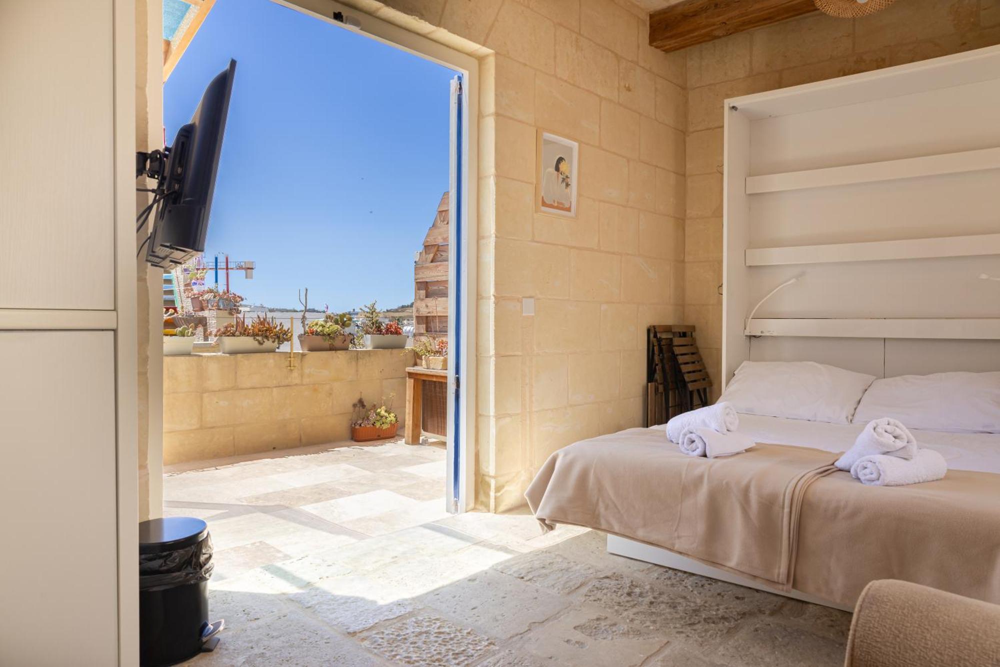 Historic Hideaways - 900 Year Old Converted Studios Victoria Ngoại thất bức ảnh